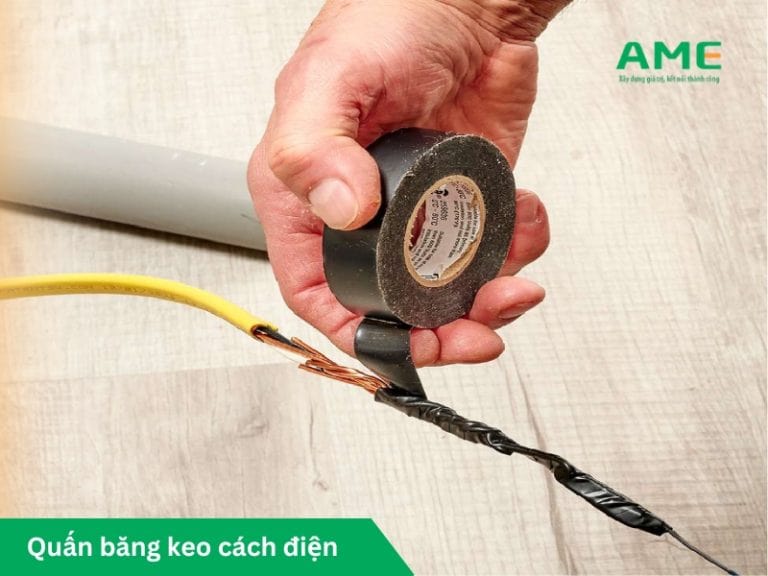 Quấn băng keo cách điện