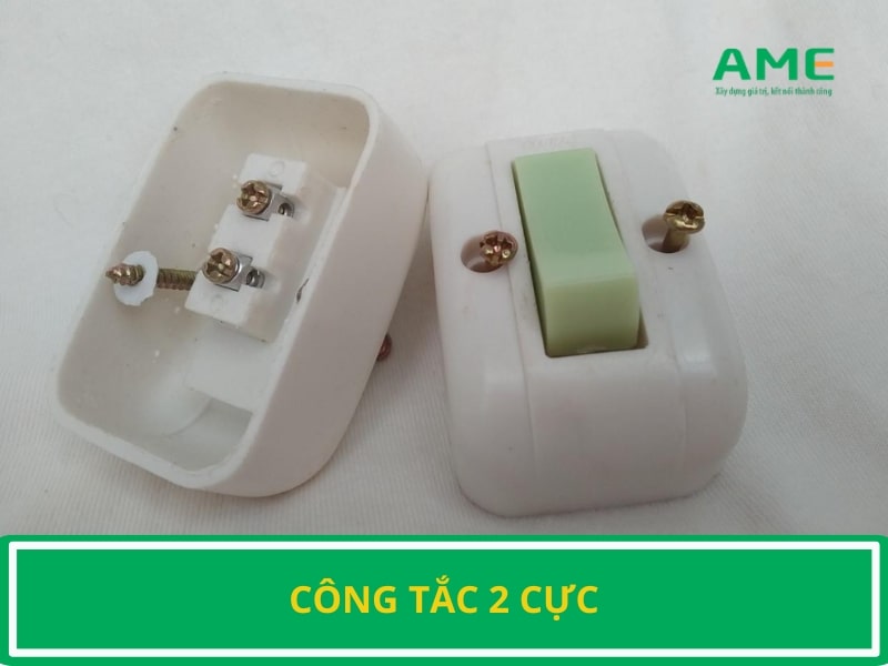 Công tắc 2 cực